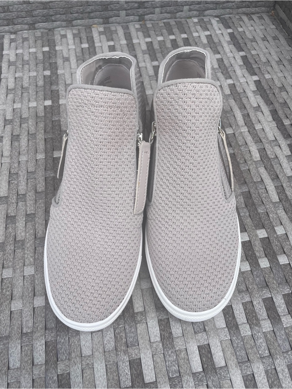 Women’s Steve Madden Knit Zip Slip-On Loafers - Taupe